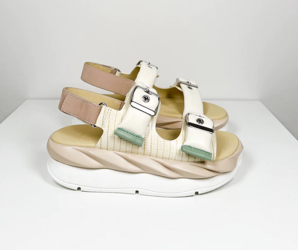 4ccccees Mellow Vita Sandals | Cream