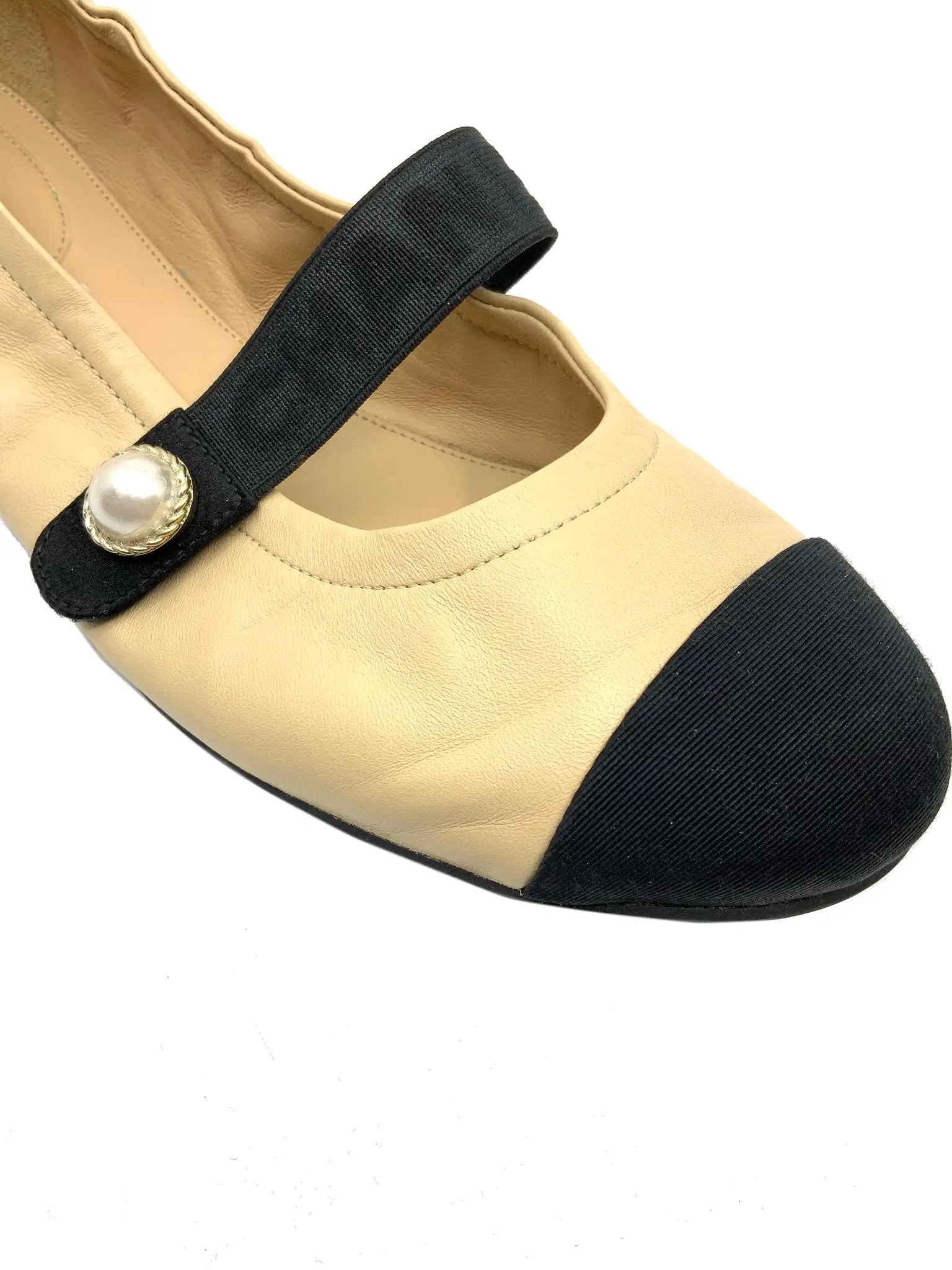 Chanel Lambskin Cap Toe Ballet Flats Size 9