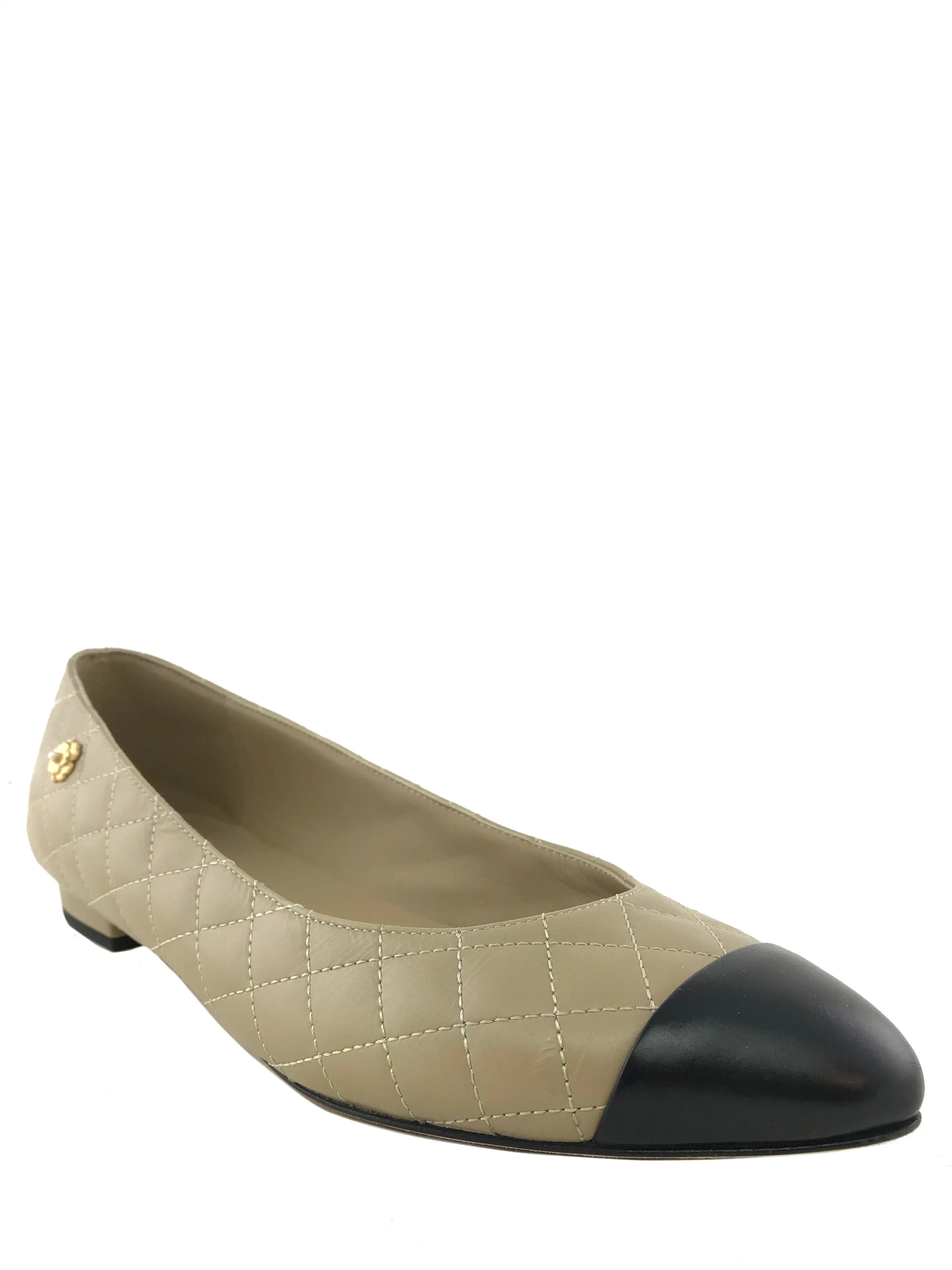 Chanel Quilted Leather Pointed Cap Toe Ballet Flats Size 7