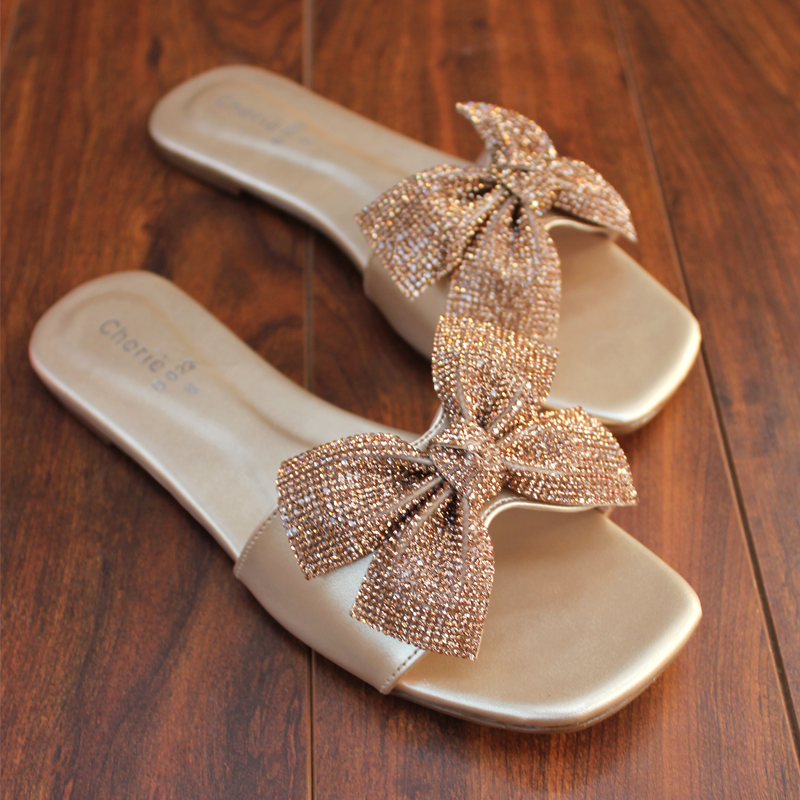 Fancy Golden slippers for Women