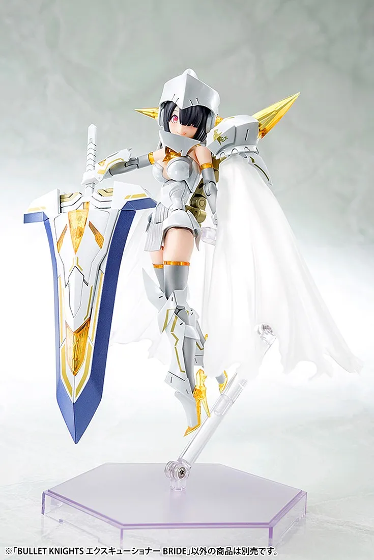 Kotobukiya Megami Device Bullet Knights Executioner Bride Plastic Model Kit (white)