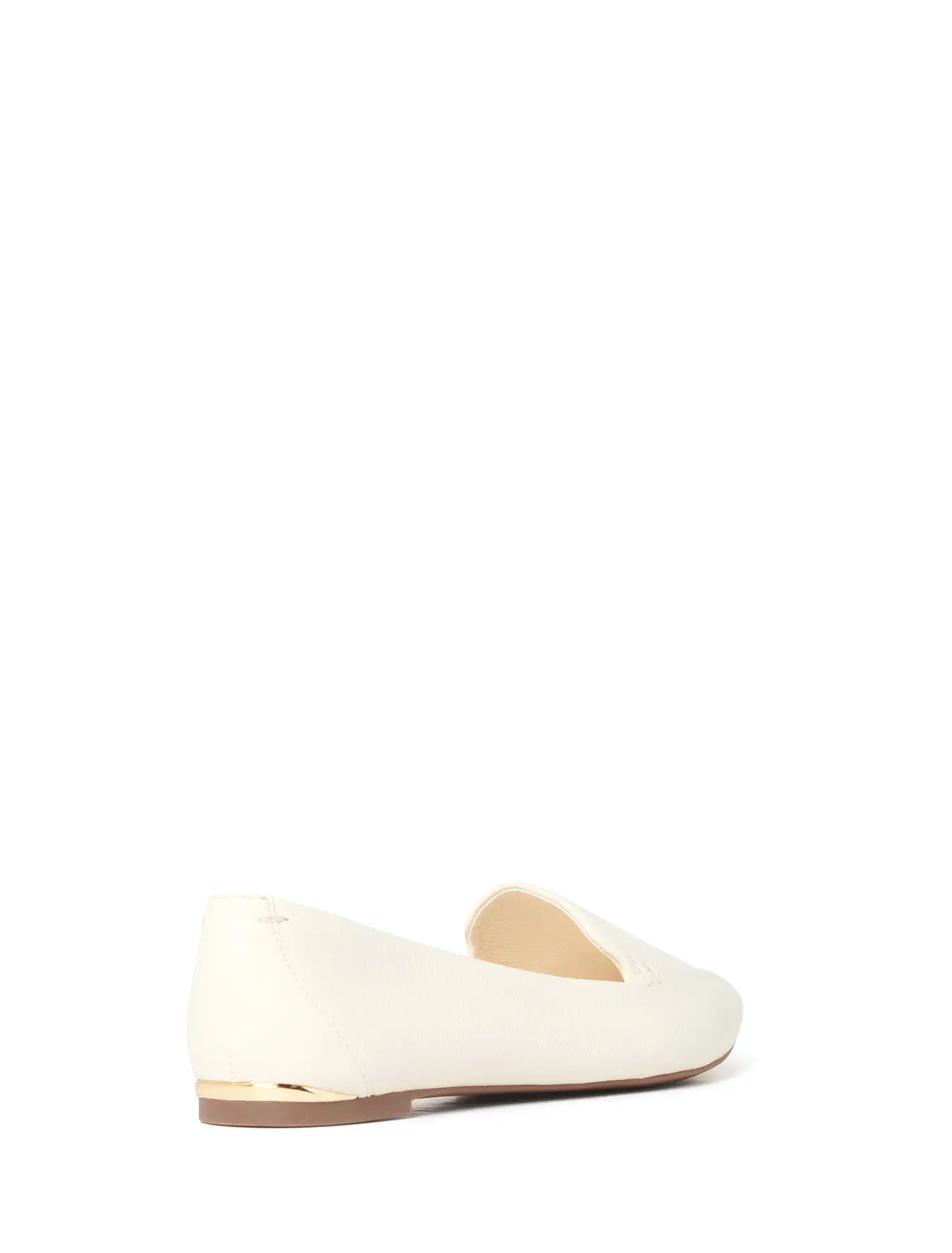 Layla Pointed Flat